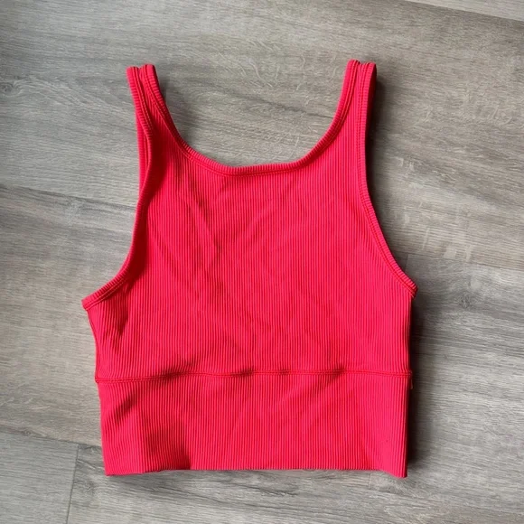 Lululemon Power Pivot Tank - Picture 2 of 2